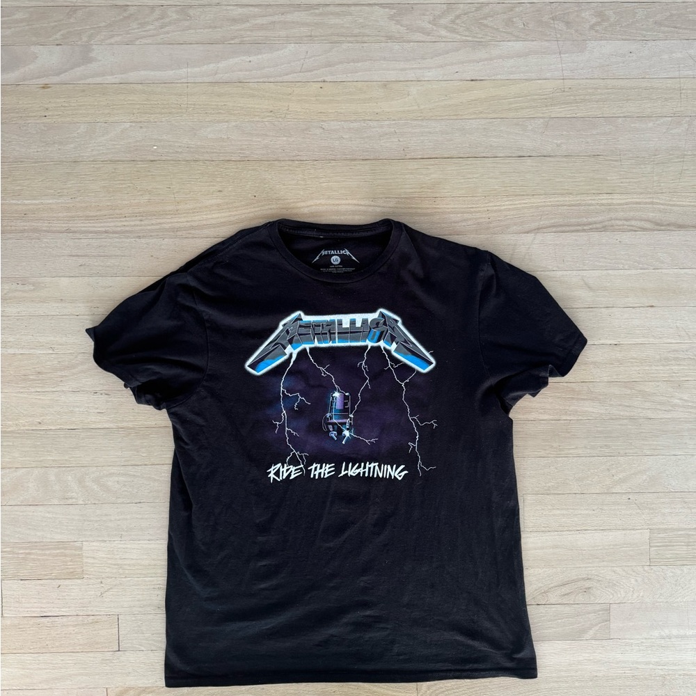Metallica Ride the Lightning T-Shirt Medium Black Band Tee Rock Metal